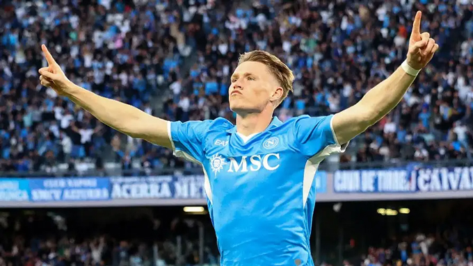 McTominay có tiềm năng trở thành một trong những tiền vệ hay nhất lịch sử Napoli