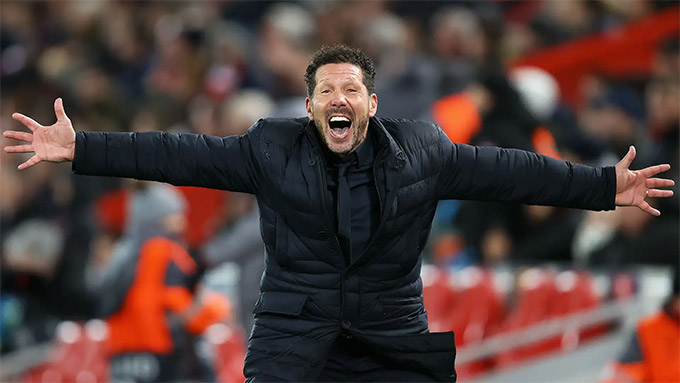 Diego Simeone nhấn mạnh Atletico không chỉ muốn vị trí thứ 3, nhưng La Liga lại có Real Madrid và Barca